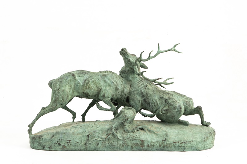 Clovis Edmond MASSON  1838-1913 Le combat de cerfs Bronze à patine verte Adjugé  6 800€
