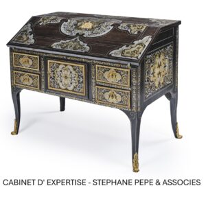 Nicolas PETIT II (1730 - 1798). Bureau de pente. Epoque Louis XV.