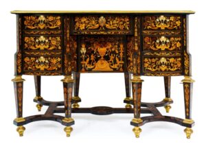 Aubertin GAUDRON. Bureau Mazarin. Paris. Epoque Louis XIV. Circa 1675